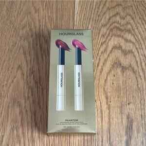 Hourglass - Phantom Volumizing Glossy Balm Duo in Red & Pink